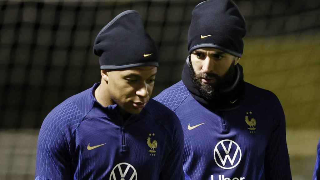 Mbappé y Benzema, con la selección de Francia