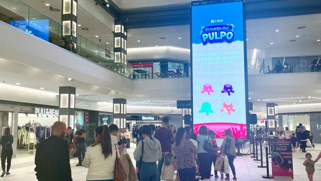 El centro comercial El Ingenio celebra su 22 Aniversario con el juego del pulpo