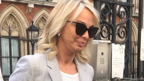Corinna Larsen a la salida de los juzgados de Londres el pasado mes de julio.