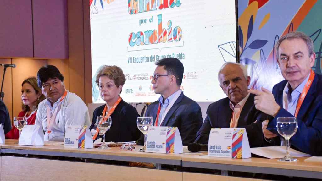 Zapatero, en la reunión del Grupo de Puebla en Santa Marta, junto a Evo Morales, Dilma Rousseff y Ernesto Samper.