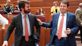 El presidente de la Junta, Alfonso Fernández Mañueco, junto al vicepresidente Juan García Gallardo