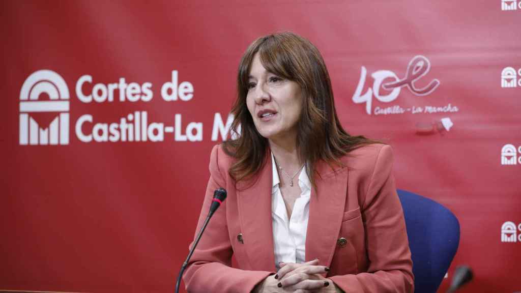 Blanca Fernández, consejera de Igualdad y portavoz del Gobierno de Castilla-La Mancha, este viernes en las Cortes