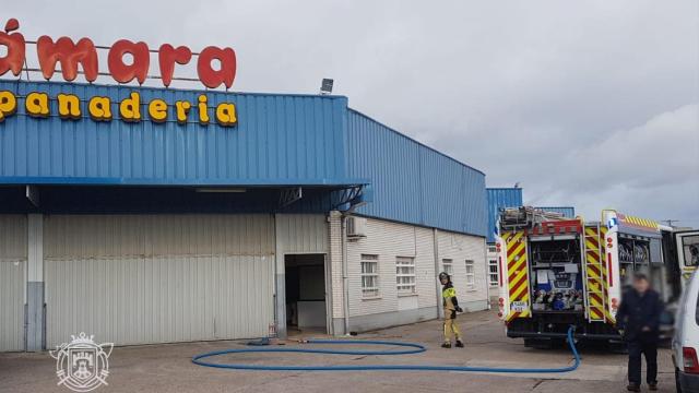 Incendio en las oficinas de una nave industrial de Burgos