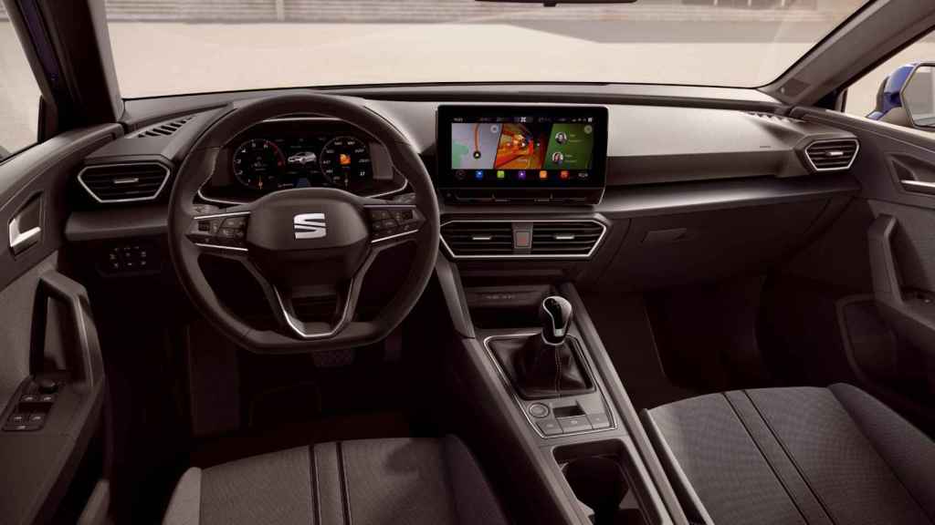 El interior del Seat León es completamente digital.