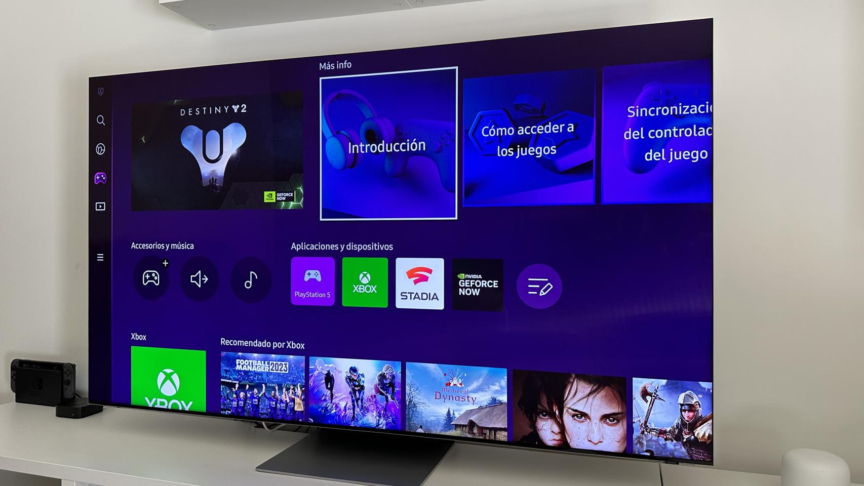 Con los nuevos accesorios de Samsung podrás girar tu televisor y mucho más