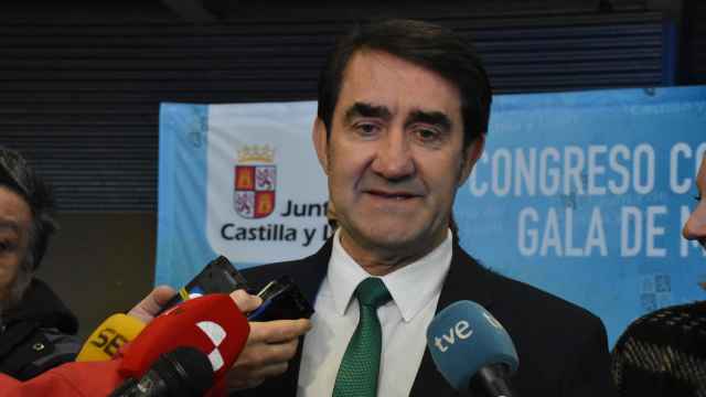 El consejero de Medioambiente, Vivienda y Ordenación del Territorio, Juan Carlos Suárez-Quiñones, en Zamora