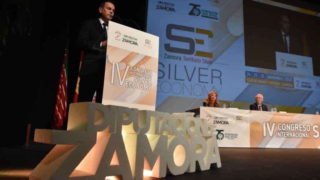 Francisco Requejo, en la inauguración del IV Congreso Silver Economy