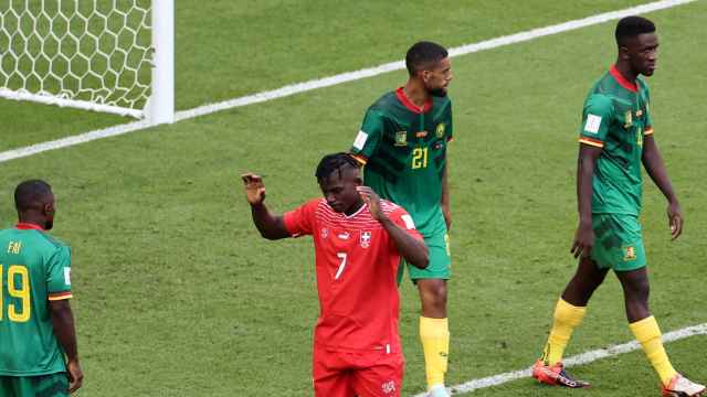 Embolo no celebró su gol contra Camerún en el Mundial de Qatar