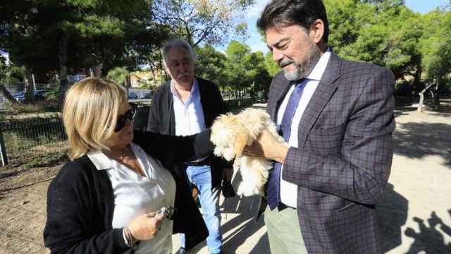 Nueva zona de libre paseo de mascotas en el Cabo de las Huertas (Alicante).