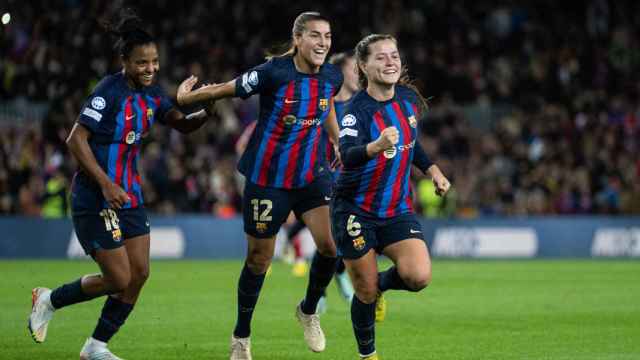 Claudia Pina celebra un gol en la Women's Champions League frente al Bayern de Múnich