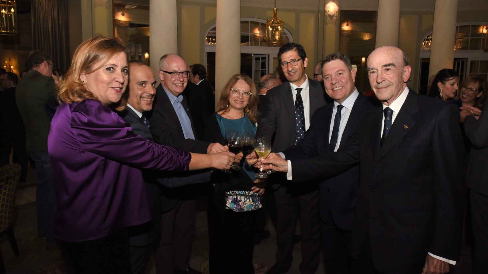 Imágenes del día: la cooperativa Virgen de las Viñas entrega sus premios en el Palace de Madrid