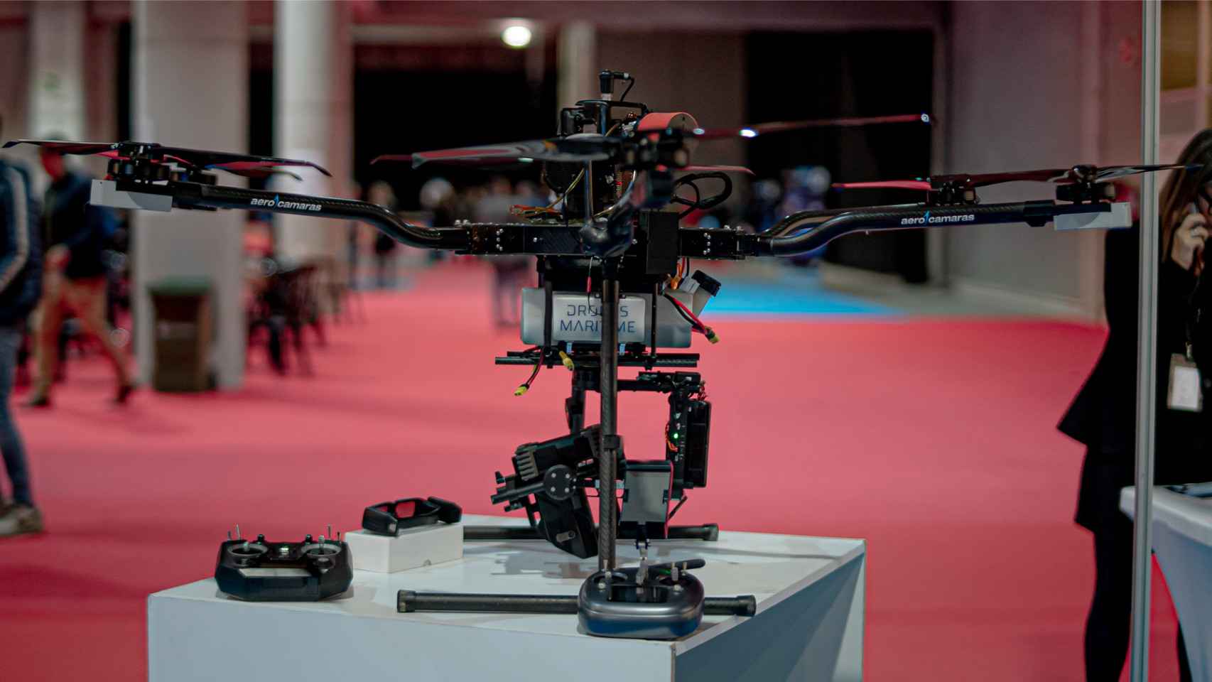 El dron disuasorio de Aerocámaras