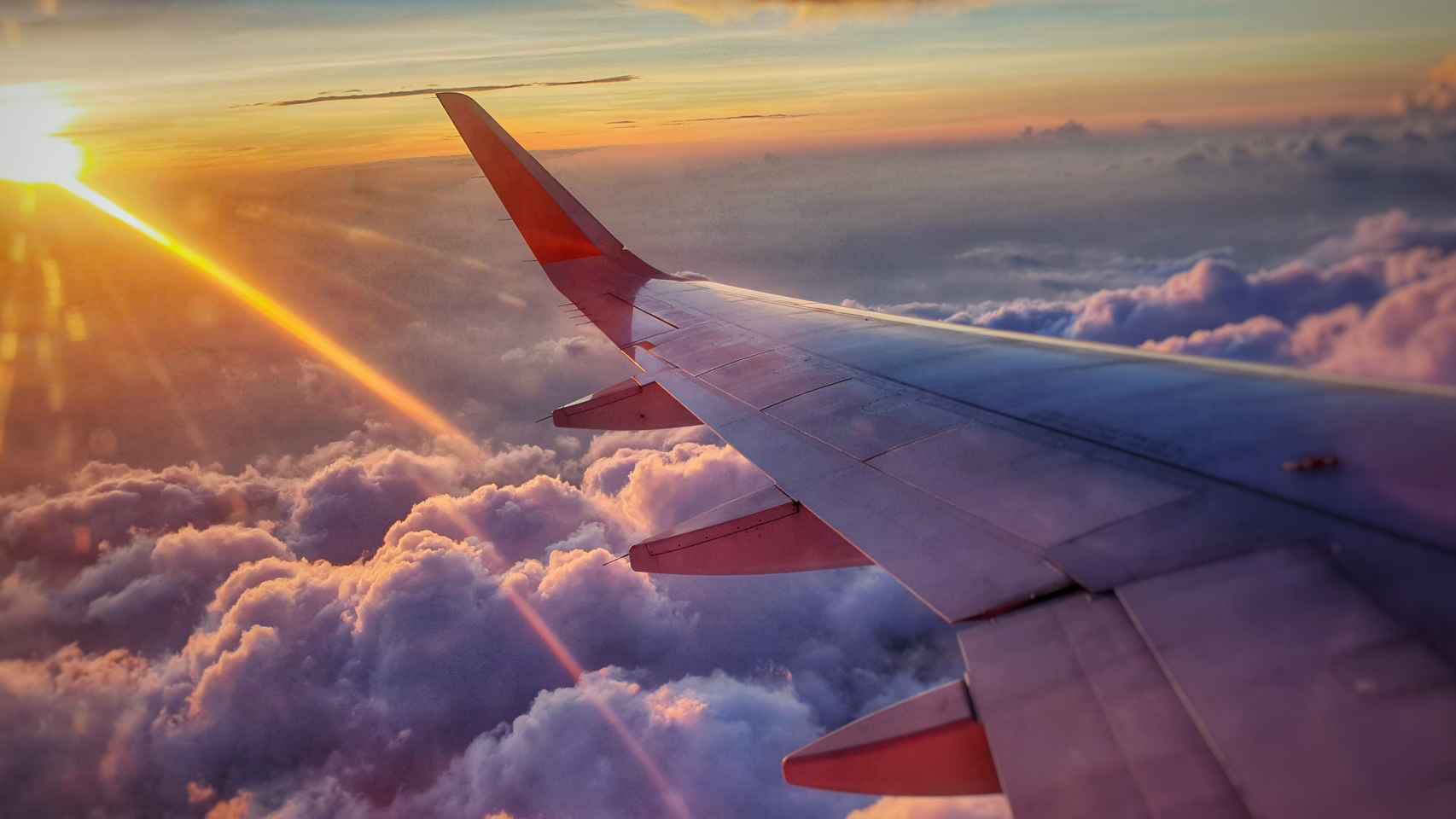 Cielo desde la ventanilla de un avión