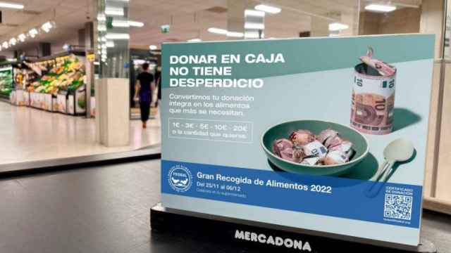 Donación en caja de la Gran Recogida de Málaga.