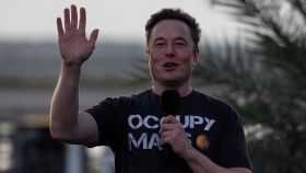 Elon Musk da marcha atrás en una de sus últimas decisiones