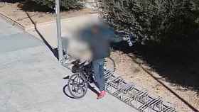 Detenido el autor de varios robos de bicicletas y patinetes eléctricos del último mes en Sant Joan d'Alacant
