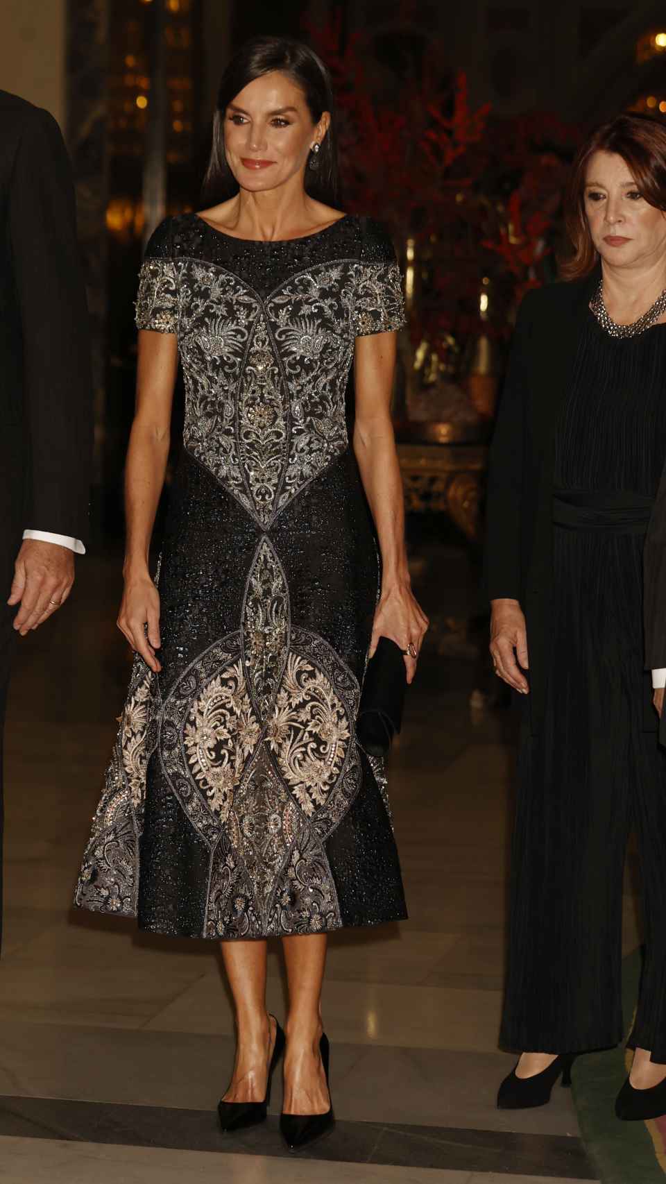 El vestido de Felipe Varela que ha escogido la Reina para este martes.