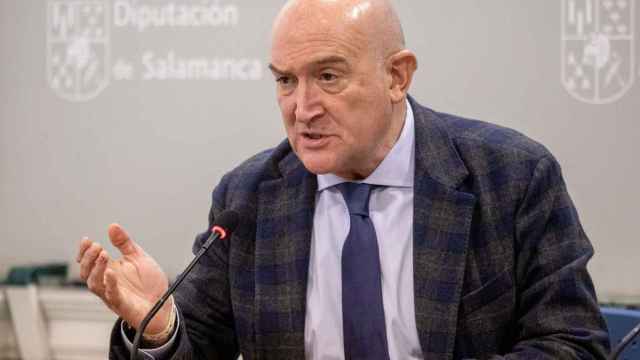 El consejero de la Presidencia, Jesús Julio Carnero, este martes en Salamanca tras la firma del Fondo de Cohesión Territorial para la provincia.