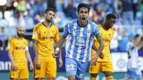 Alberto Escassi celebra el tanto de la victoria del Málaga CF contra la Ponferradina