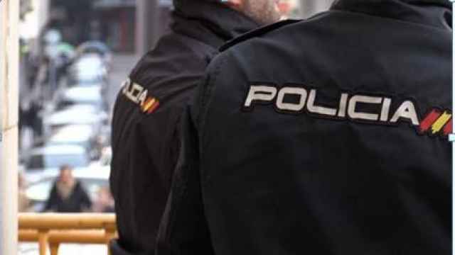La Policía Nacional detiene a un hombre por robar 6.000 euros en la trastienda de un bar en León