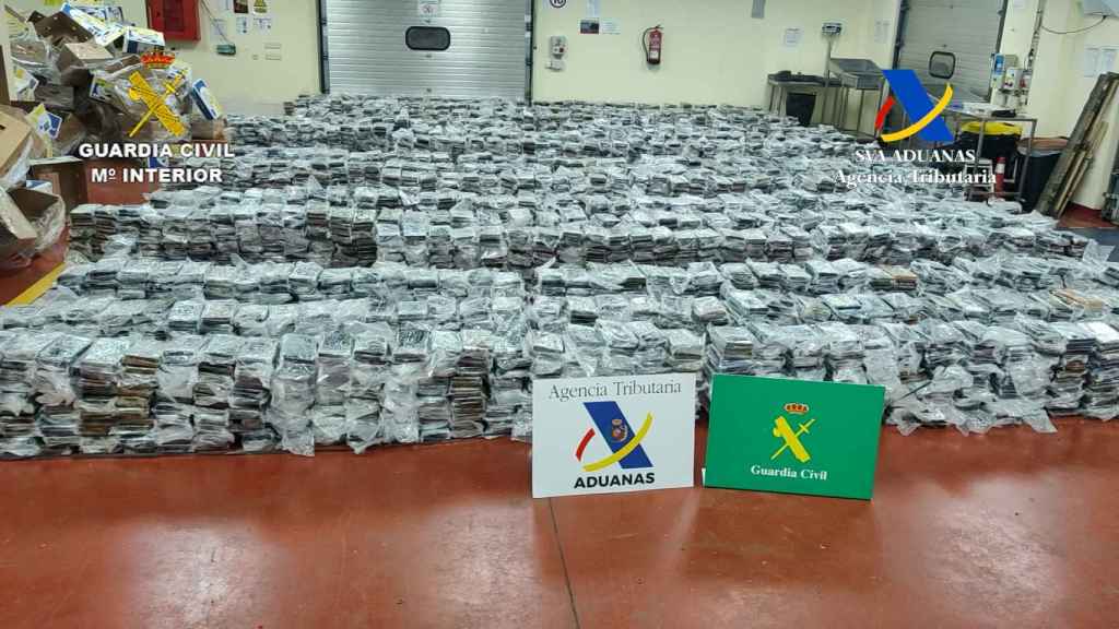 Alijo de cocaína intervenido en el Puerto de Valencia. EE