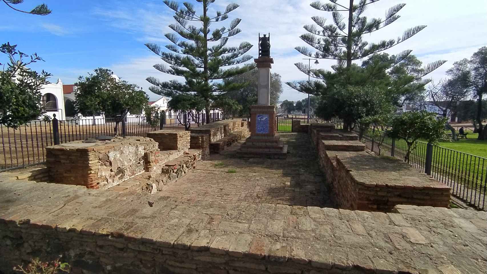 Ruinas del convento Santa María La Bell