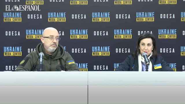 Margarita Robles reitera el apoyo de España a Ucrania en su visita a Odesa