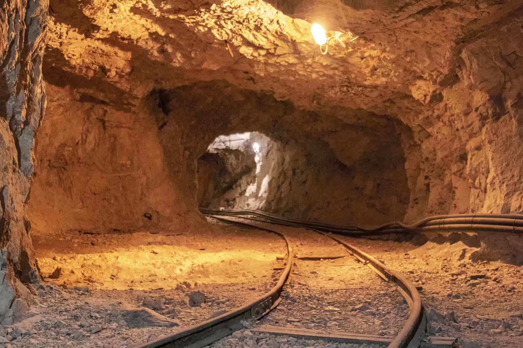 Galería de la mina Beta, la antigua mina de uranio donde almacenaron al principio en El Cabril los residuos radiactivos, desde los años 60 y hasta mediados de los 80.