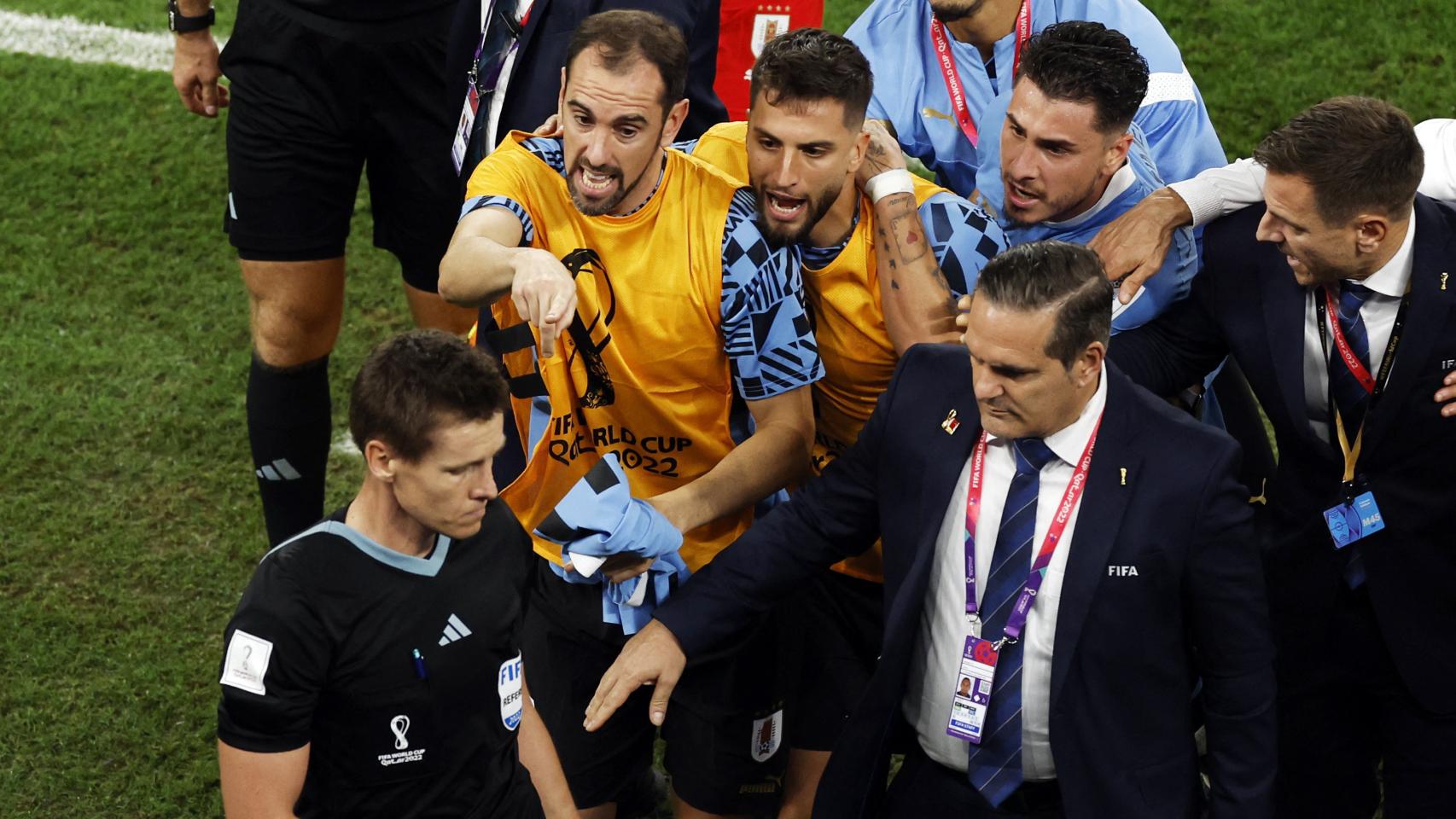 Termino el primer partido - La selección de Uruguay