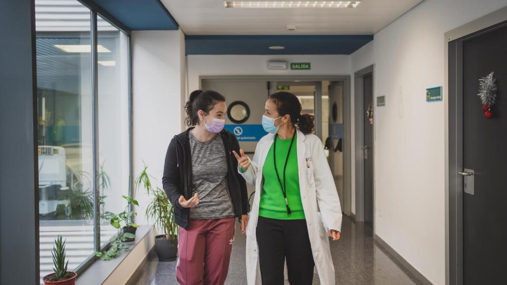 María Romero y Ana Ruíz en el Hospital Puerta del Hierro Majadahonda