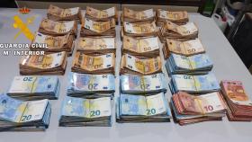 El dinero intervenido por la Guardia Civil a un ciudadano ruso en Albacete.