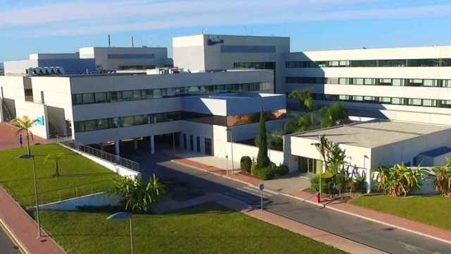Vista aérea del Hospital Universitario de Torrevieja.