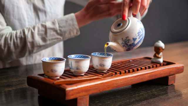 El kit perfecto para las amantes del té: 10 claves para completar el tuyo y hacer regalos