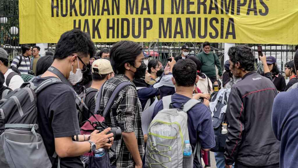 Activistas contra la reforma penal del Gobierno de Indonesia.