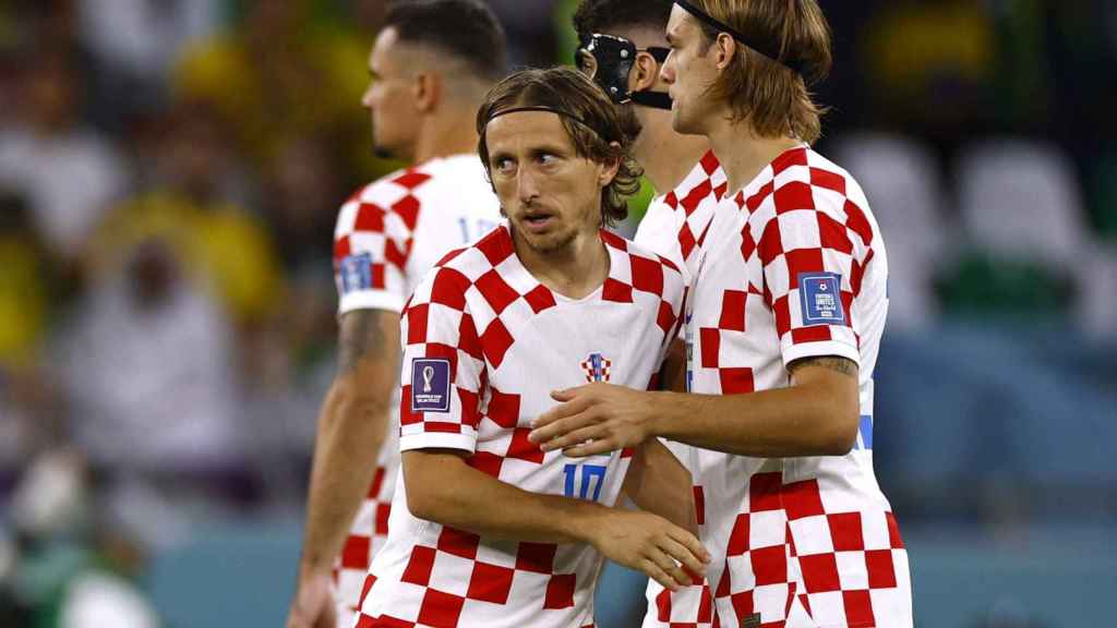 Luka Modric junto a varios compañeros de Croacia