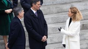 El presidente del TC, Pedro González-Trevijano, junto a Pedro Sánchez y la presidenta del Congreso el pasado día 6./