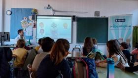 Uno de los talleres con alumnos de Primaria