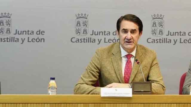 El consejero de Medio Ambiente, Vivienda y Ordenación del Territorio de la Junta, Juan Carlos Suárez-Quiñones