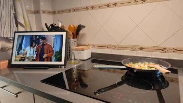 La mejor tele de cocina es la Amazon Echo Show 15, la probamos