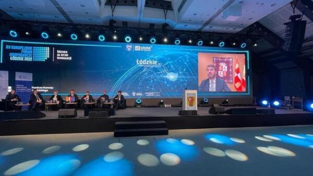 El vicepresidente de la Junta de Castilla y León, Juan García-Gallardo, participa de manera telemática, en el Fórum Económico ‘Los negocios en la era de la innovación’, celebrado en Polonia en el ámbito del Comité Europeo de las Regiones (CDR)