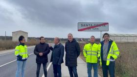 José María Barrios visita las obras en la carretera que une Santa Croya de Tera y Villanueva de las Peras