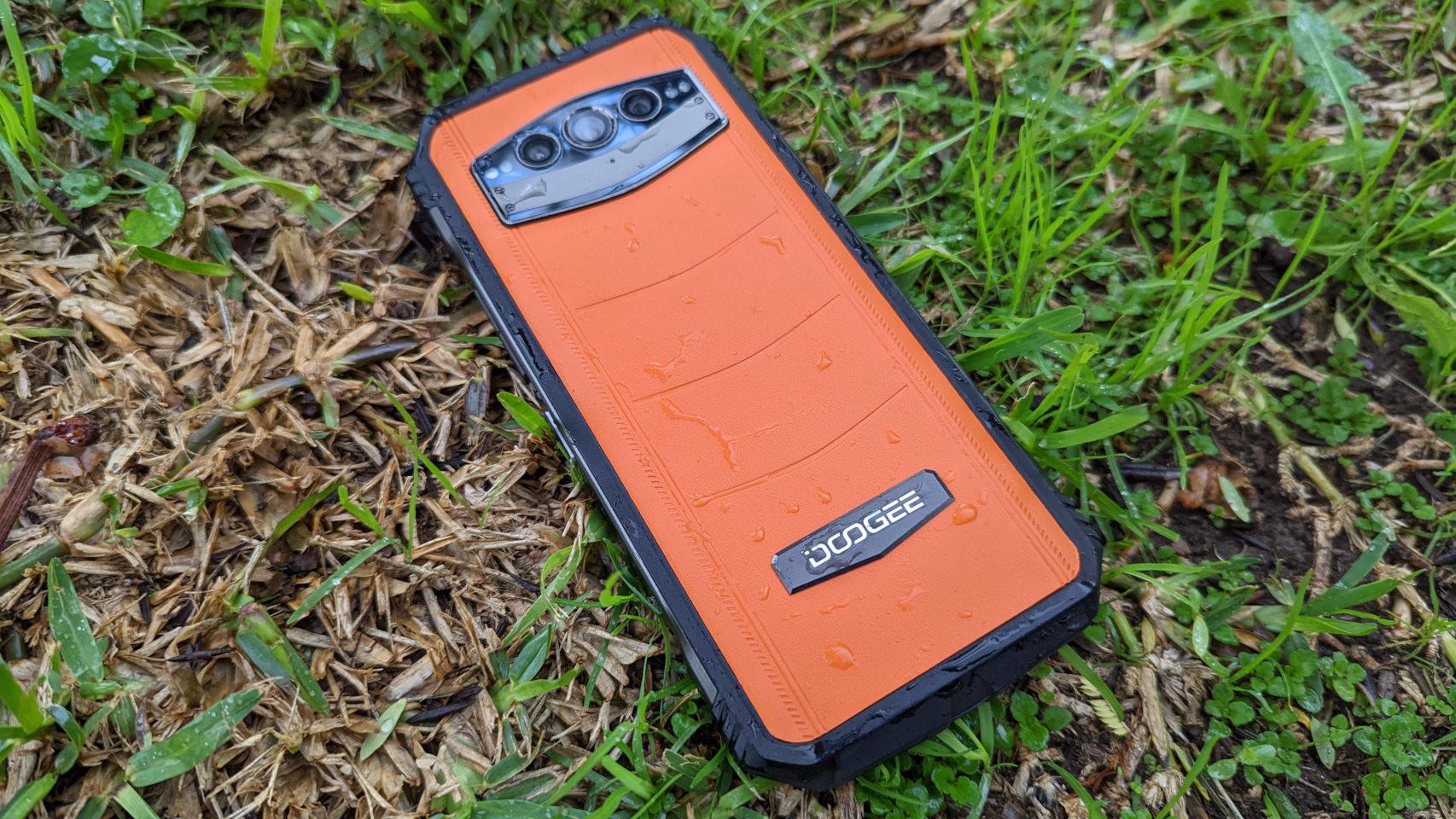 Doogee V30: el primer smartphone todoterreno de gama alta con eSIM