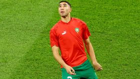 Achraf Hakimi, en el calentamiento de la selección de Marruecos en el Mundial de Qatar 2022