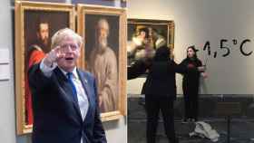 Boris Johnson, exprimer ministro británico, en la cena informal de líderes mundiales en el Museo del Prado durante la cumbre de la OTAN en Madrid, el 29 de junio. Foto: A. Ortega/Europa Press. A la derecha, uno de los activistas de la organización Futuro Vegetal que se pegaron a los marcos de 'Las majas' de Goya