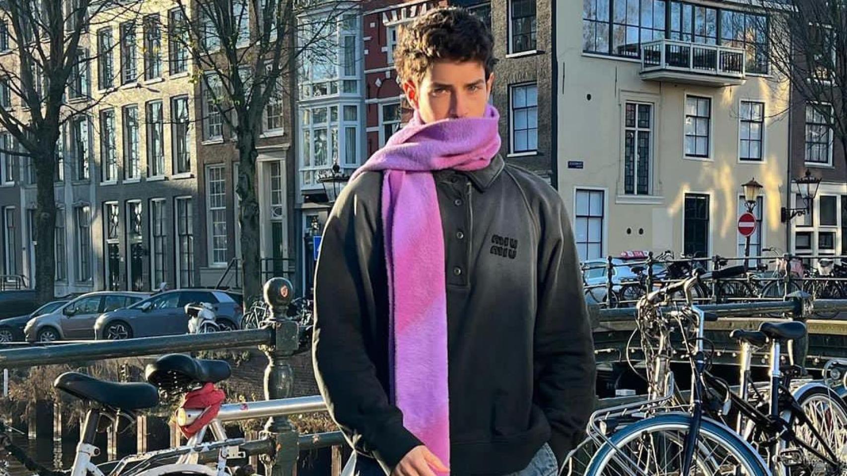 Manu Ríos celebra su cumpleaños en Amsterdam