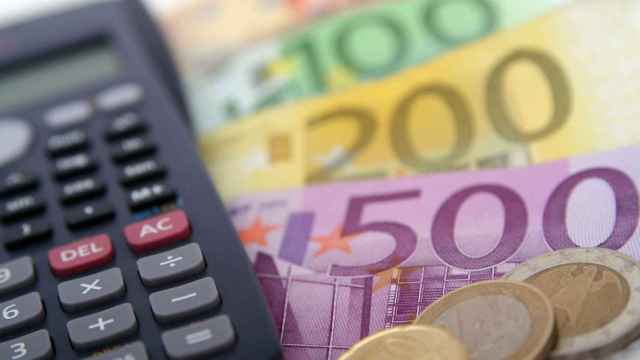 La mitad de los españoles gastaría El Gordo de Lotería de Navidad en pagar deudas