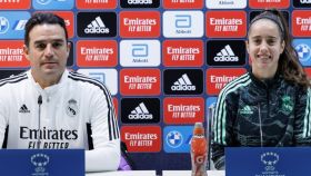 Alberto Toril y Maite Oroz, en rueda de prensa con el Real Madrid de la Women's Champions League