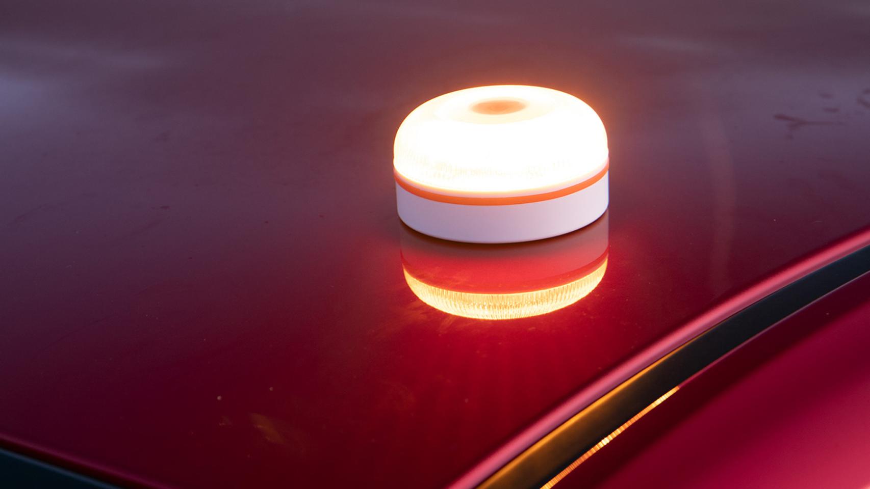 Las luces de emergencia V16 para el coche aprobadas por la DGT, Estilo de  vida, Escaparate