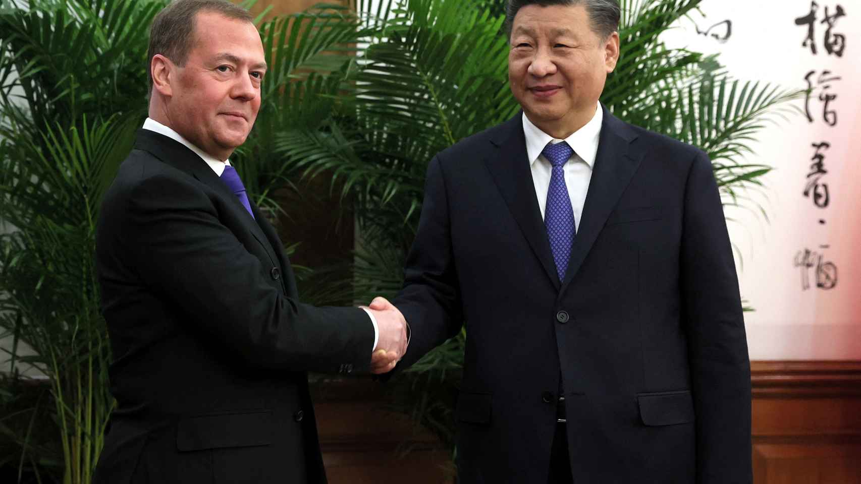 Vice President of the Russian Security Council Medvedev visits China