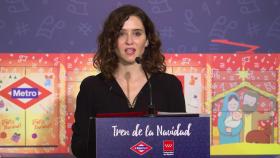 Díaz Ayuso durante la presentación del 'Tren de la Navidad'.